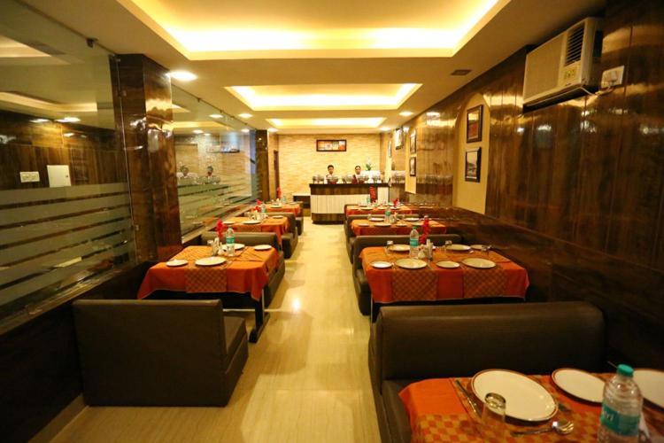 Hotel Maharaja Inn By Geetanjali Hotels Katra  Buitenkant foto