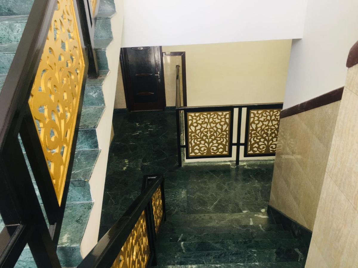 Hotel Maharaja Inn By Geetanjali Hotels Katra  Buitenkant foto